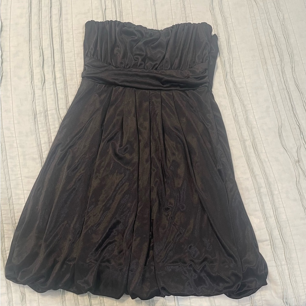 Elegant Black Strapless Dress